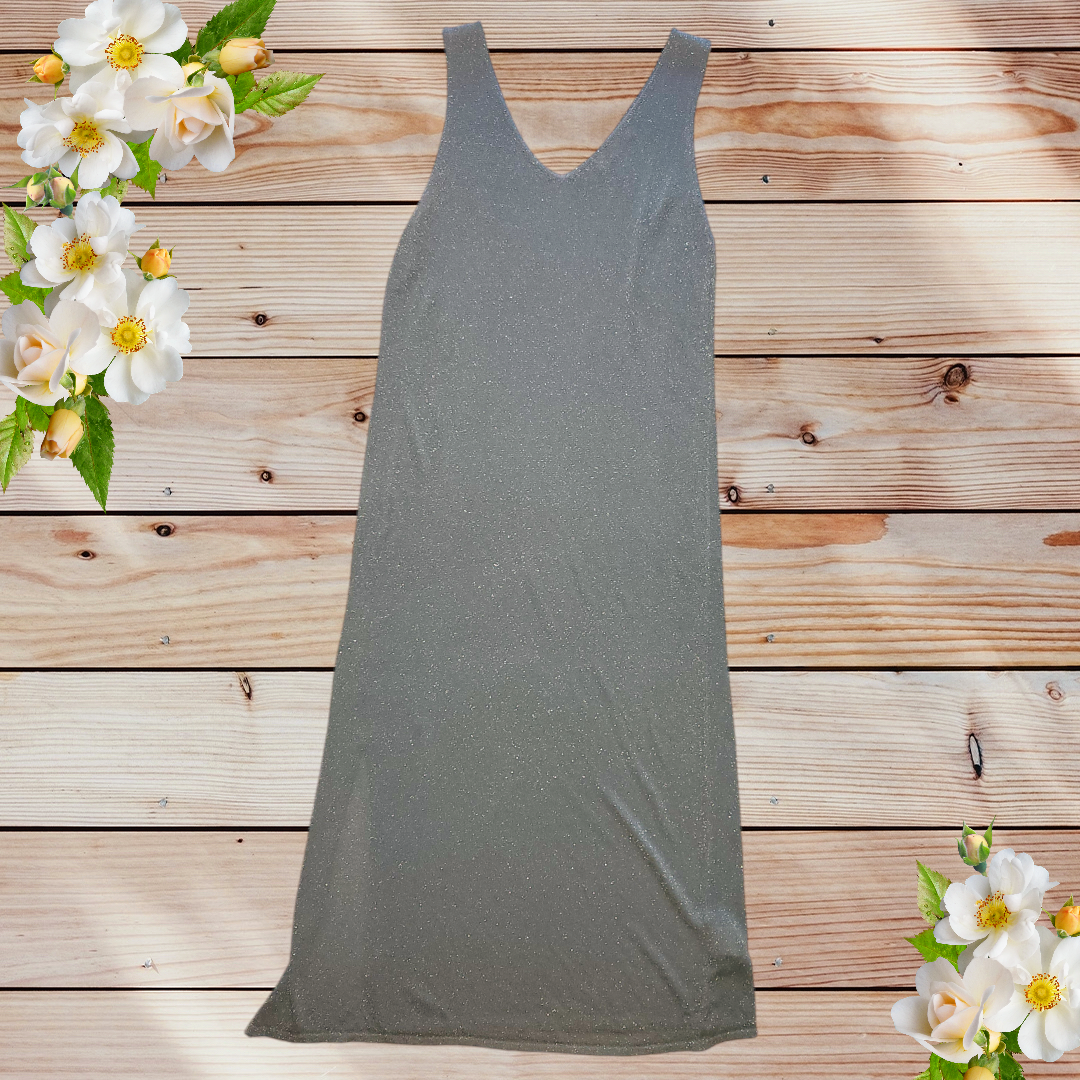 IS.2.01090-blue dress