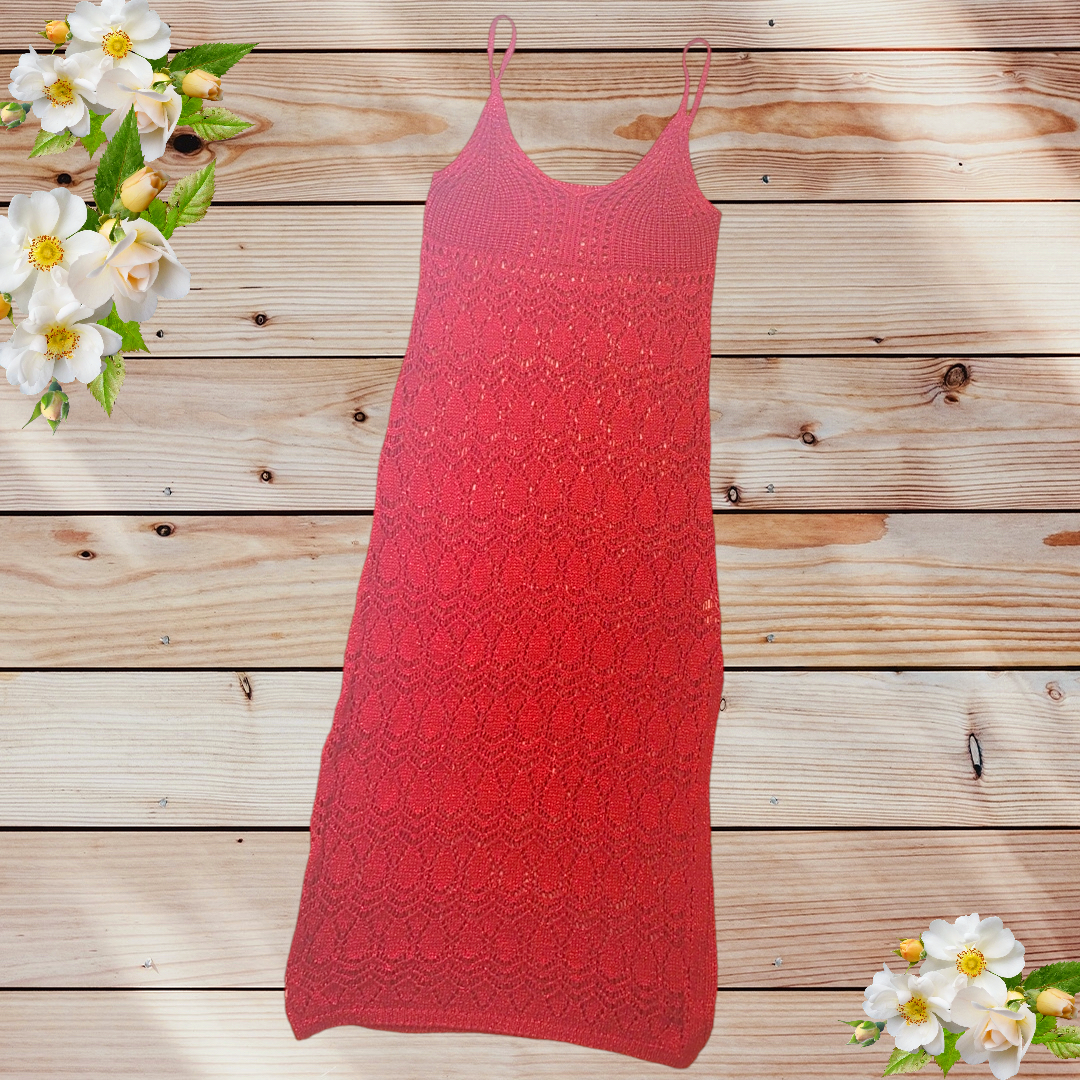 IS.2.01130-red dress
