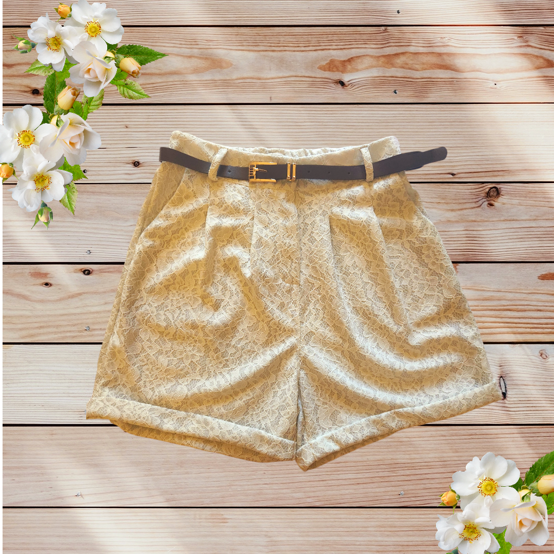 IS.2.03070-pantalones cortos de encaje
